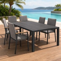 Table à manger extérieure moderne en céramique avec ensemble de salle à manger en bois de teck, texture sable de charbon et plateau en granit noir