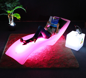 <span class=keywords><strong>Chaise</strong></span> <span class=keywords><strong>longue</strong></span> de <span class=keywords><strong>piscine</strong></span> de plage de salon de soleil d'extérieur <span class=keywords><strong>en</strong></span> <span class=keywords><strong>plastique</strong></span> de conception moderne - Product Image 6