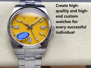 Bracelet lumineux bleu glace suisse de qualité supérieure qui s'adapte parfaitement aux pattes de la montre. Montre mécanique pour homme - Product Image 2