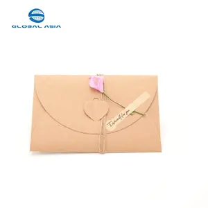 Impression de haute qualité papier Kraft personnalisé Unique découpé en forme de coeur enveloppe de fenêtre enveloppe de lettre