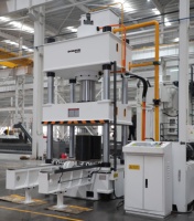 Presse hydraulique à quatre colonnes YQ32 de 500 tonnes avec table mobile