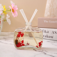 Diffuseur d'huile essentielle carré en verre de luxe 100ml ensembles de diffuseurs de roseaux d'aromathérapie en rotin de fleurs séchées sans flamme