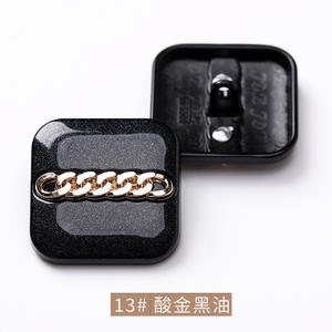 Cárdigan cortavientos de lana con botones de Metal decorativos hermosos para mujer 2025, abrigo de aleación de Zinc ecológico, suéter con botones elegantes - Product Image 4