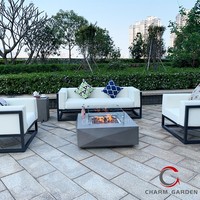 Table de feu portable au gaz naturel CHARM GARDEN en béton moderne 65000 BTU pour extérieur, jardin et fêtes, finition polie