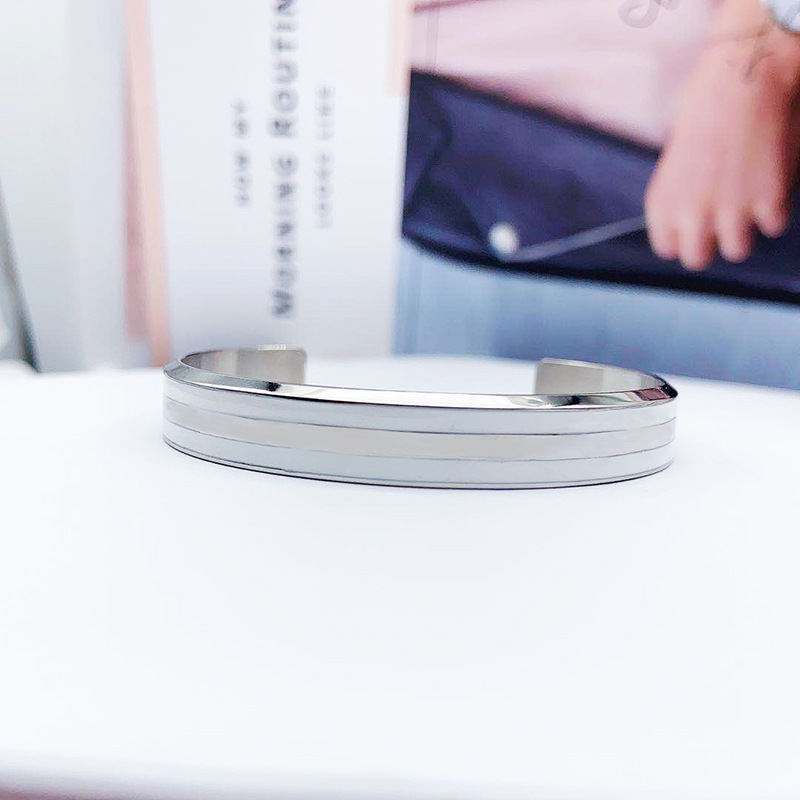 Plata blanco pequeño