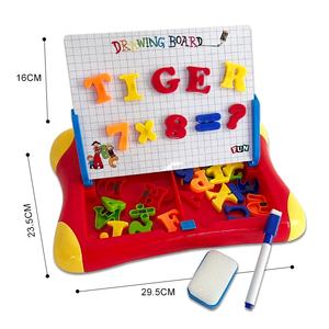 Primi giocattoli educativi tavolo da disegno set lavagna magnetica portatile per bambini e alfabeto - Product Image 4