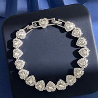 Vente en gros de collier et de bracelet en forme de cœur plaqués argent et cuivre, ensemble de bijoux de luxe en zircon pour femmes