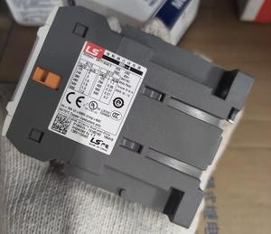 Rơle tiếp điểm <span class=keywords><strong>LS</strong></span> MR-<span class=keywords><strong>4</strong></span> 2a2b MR-<span class=keywords><strong>4</strong></span> 3a1b MR-<span class=keywords><strong>4</strong></span> 4a mới và chính hãng thay thế <span class=keywords><strong>GMR</strong></span>-<span class=keywords><strong>4</strong></span> - Product Image 6