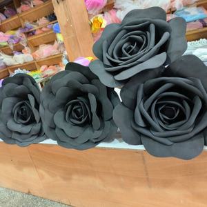 Accesorios de Rosa Negra Gigante EVA de temática oscura para tienda al aire libre Windows Día de San Valentín Internet-Toma DE <span class=keywords><strong>FOTOS</strong></span> famosa realista - Product Image 4