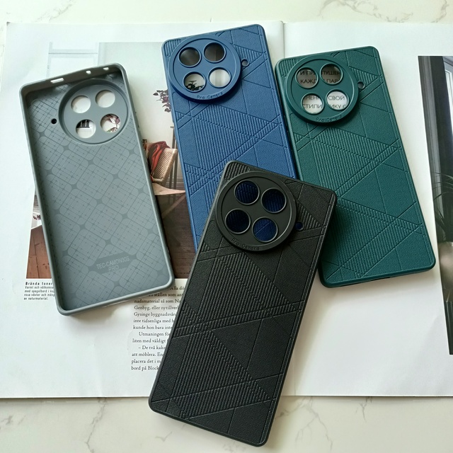 E11 TPU+PC Soft Shell Case with Grid Pattern for Transsion TECNO POP20 SPARK GO 3-Protection Shockproof & Anti-Fall