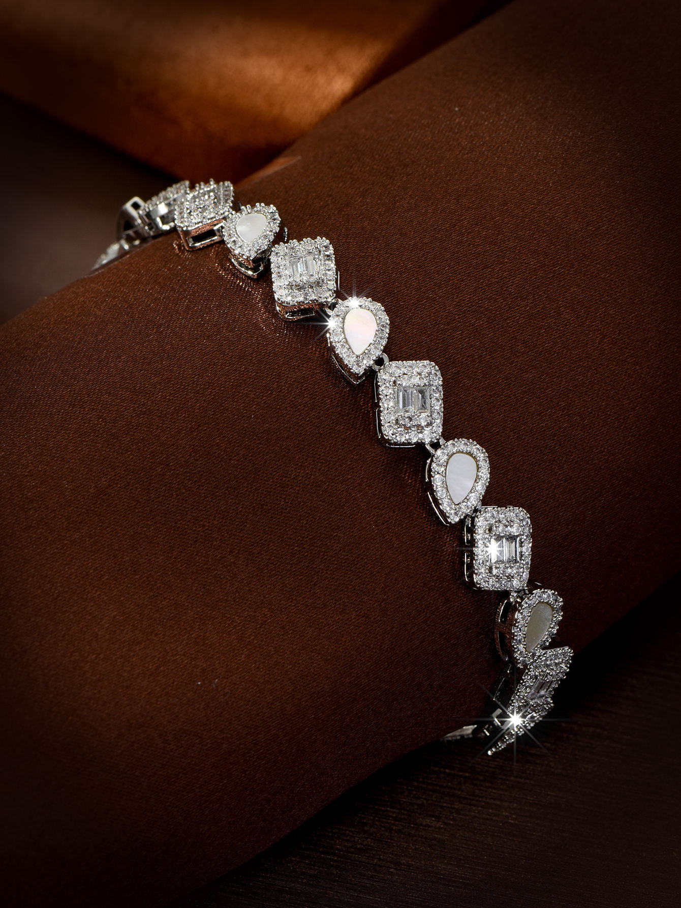 ชุบทองคำขาว