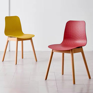 Sillas de Comedor Apilables de Plástico Rojo Premium con Respaldo - Diseño Moderno, Construcción Duradera y Ecológica para Uso en Hogar, Oficina y Hotel - Product Image 3