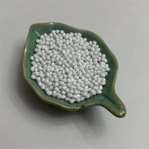 Granules de moulage par injection PET à haute fluidité Granules en plastique de moulage par soufflage Matières premières respectueuses de l'environnement - Product Image 1