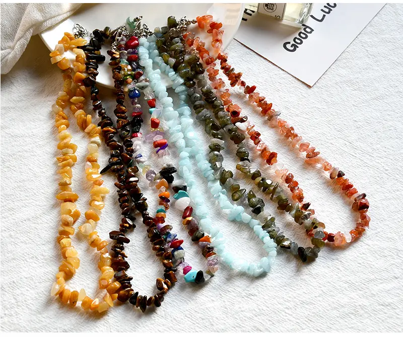 Bohemian style mixed color crystal necklace female collarbone chain vacation style retro simple gravel necklace