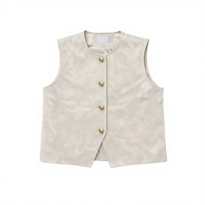 Chaleco sin mangas beige para mujer con botones dorados, sin cuello, de piel sintética, largo regular, color sólido - Product Image 1