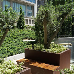 Jardinière carrée en acier Corten pour extérieur, pot à fleurs de style rustique avec finition rouille naturelle, idéal pour les fleurs et les plantes vertes - Product Image 5