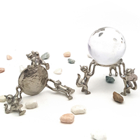 Porte-boule en cristal personnalisé de trois chats ornements de bureau conception gratuite artisanat en métal décoration de la maison articles cadeaux souvenirs