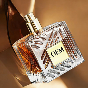 Set de Perfume Eau de Parfum Oriental Amaderado de Lujo, Personalizado OEM |   <span class=keywords><strong>Spray</strong></span> de Fragancia Misteriosa de Larga Duración |   Caja de Regalo de Marca Privada - Product Image 3
