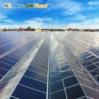 Serre agricole multi-spans de grande taille de haute qualité, avec système de ventilation, cadre en acier galvanisé à chaud, verre photovoltaïque solaire