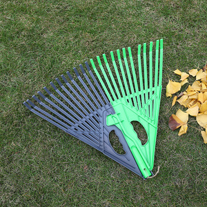 Râteau à feuilles de jardin Grattoir agricole Râteau à gazon sans épissage en plastique - Product Image 5