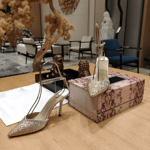 Chaussures à talons hauts Jimmy de haute qualité pour femmes, avec dessus entièrement orné de diamants, chaîne incrustée de diamants, coutures de précision, tendance et élégantes - Product Image 3