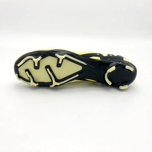 MT удобные футбольные ботинки Золотые футбольные бутсы качественные ботинки для игры в футбол - Product Image 6