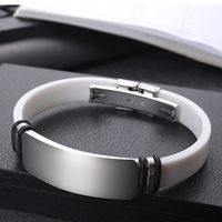 Bracelet de montre en caoutchouc, plaque d'acier inoxydable gravée sur mesure, Bracelet réglable en Silicone