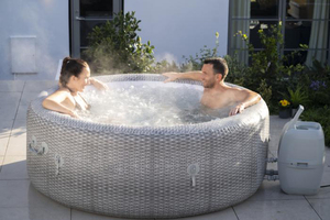 Pour Bestway 60019 Honolulu Portable Outdoor <span class=keywords><strong>Spa</strong></span> PVC <span class=keywords><strong>Gonflable</strong></span> Whirlpool Hot Tub pour 4-6 Adultes - Product Image 3