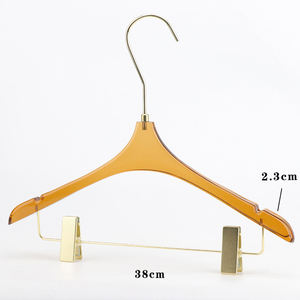 בגדי לוגו מותאמים אישית שקופים להחליק ללא להחליק מעיל חחח וחצאית קליפ אקרילי צהוב עם ווים זהב - Product Image 5