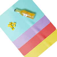 Tapis de table en silicone de qualité alimentaire réutilisable, design personnalisé, imprimé tendance, pour la table à manger, le comptoir de cuisine, pour un usage domestique