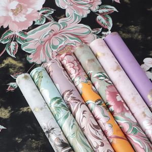 กระดาษห่อดอกไม้ลายกุหลาบสไตล์เรโทรสุดหรูสำหรับวันแม่ กันน้ำ เหมาะสำหรับร้านดอกไม้ ช่อดอกไม้ และของขวัญ ขายส่ง - Product Image 1
