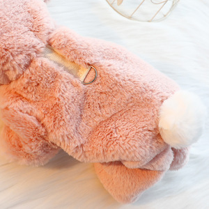 Abrigo de felpa rosa para perro con orejas de conejo y lazo, ropa de invierno y otoño para perros pequeños - Product Image 3