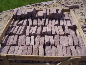 Trung Quốc Nhiều Màu Đỏ Granite Lát Đá Chia Cạnh Flamed Bề Mặt Cubes <span class=keywords><strong>Cobble</strong></span> Đá - Product Image 2