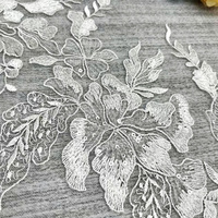 Tissu en maille brodée blanche 100% polyester, tissage en filet pour robe de mariée, usage vestimentaire