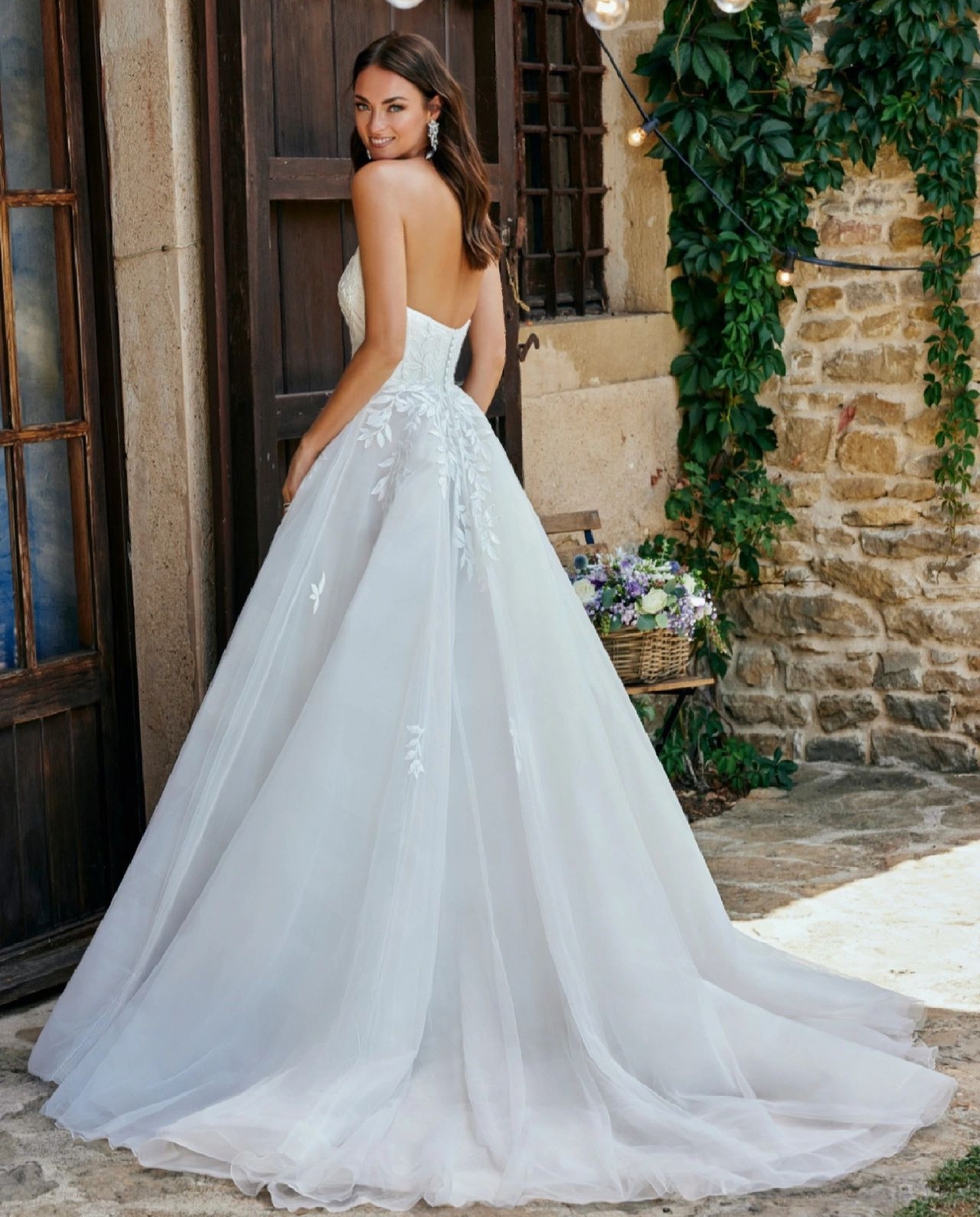 Распродажа, белое свадебное платье с поездом, роскошное свадебное платье для свадебных выступлений, роскошное платье для туристических фотографий