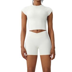 Shorts de yoga sportifs pour femmes, simples, écologiques, respirants, en spandex/nylon, logo frontal, extensible dans les quatre sens - Product Image 4