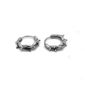 Pendientes de aro Yunnique de acero de titanio con diseño geométrico de púas para hombre y mujer, a la moda - Product Image 4