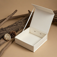 Ensembles de bijoux et de parfums avec logos personnalisés pour demoiselles d'honneur boîtes magnétiques de luxe pour mariage
