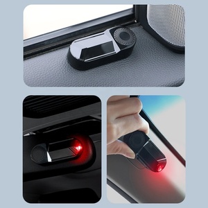 <span class=keywords><strong>Luz</strong></span> de Alarma Solar para Coche, LED Rojo/Azul Intermitente, Inalámbrica, Antirrobo, Recargable con Energía Solar, con Función de Ambientador - Product Image 6