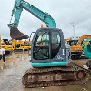 Mini-excavatrice d'occasion Kobelco SK70SR de 7 tonnes, de haute qualité, bien entretenue et économique, provenant du Japon. - Product Image 1