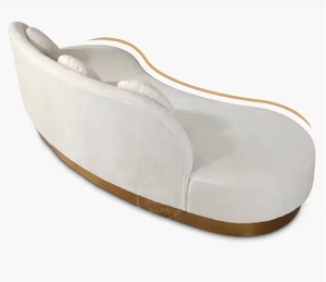 <span class=keywords><strong>Divano</strong></span> Curvo Moderno di Lusso per Soggiorno, Rivestimento in Velluto con Base Dorata, Comodo e Elegante - Product Image 2
