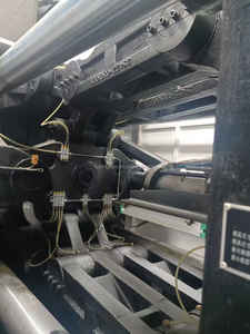 Union UN400-M7 400 Ton Usado Máquina De Moldagem Por Injeção Hidráulica Tinta Plástica Balde Máquina De Moldagem Máquinas De Fabricação - Product Image 4