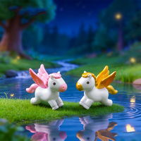 Figurines miniatures colorées de Pégases, mini-chevaux ailés, ornements pour jardin féerique, décoration de gâteau, accessoires pour maison de poupée