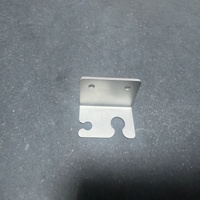 Fabrication de supports en tôle d'aluminium ODM, découpe laser CNC personnalisée, pliage, soudage, poinçonnage, pièces métalliques