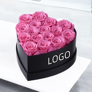 Lovebay Rosas rojas en forma <span class=keywords><strong>de</strong></span> corazón <span class=keywords><strong>Flores</strong></span> eternas Rosas eternas <span class=keywords><strong>naturales</strong></span> reales Rosas preservadas <span class=keywords><strong>Flores</strong></span> para el regalo del Día <span class=keywords><strong>de</strong></span> San Valentín - Product Image 4