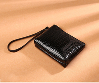 Dompet koin grosir pabrik dompet wanita pendek kecil dompet tas kartu anak perempuan lucu dompet tas kartu dengan pergelangan tangan