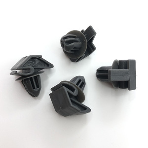 Clips de fixation latéraux inférieurs Ford Focus D304 en plastique pour réparation et remplacement TH-02-391 - Product Image 3
