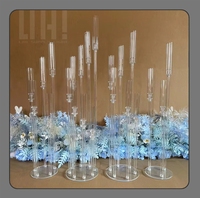 Centres de table en gros pour mariage : Candelabres décoratifs hauts en acrylique et cristal pour bougies de table