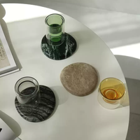 Sous-verres en marbre naturel en gros, forme galet irrégulière, sous-verres en pierre, décoration de table nordique, tapis de tasse avec logo personnalisé