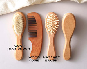 Kaiyue OEM Personnalisé, Meilleures ventes : Ensemble brosse et peigne à cheveux en bois pour bébé, Cadeau de naissance et de douche personnalisé avec gravure - Product Image 3